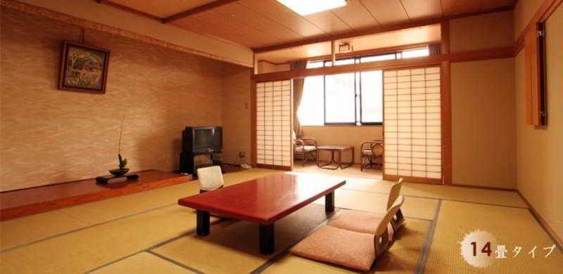 Hotel 楽気ハウス甲斐路 Raki House Kaiji Fuefuki Esterno foto
